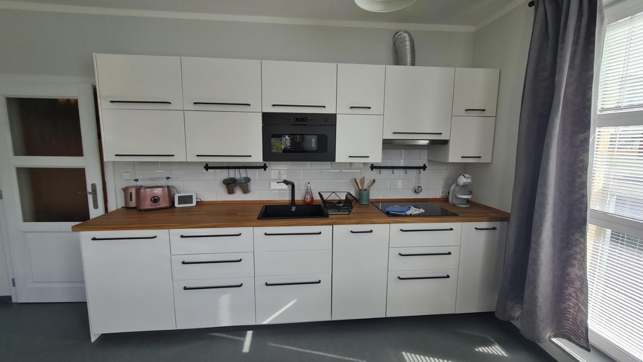 Apartment Klinovec Sun - Garazove Parkovani